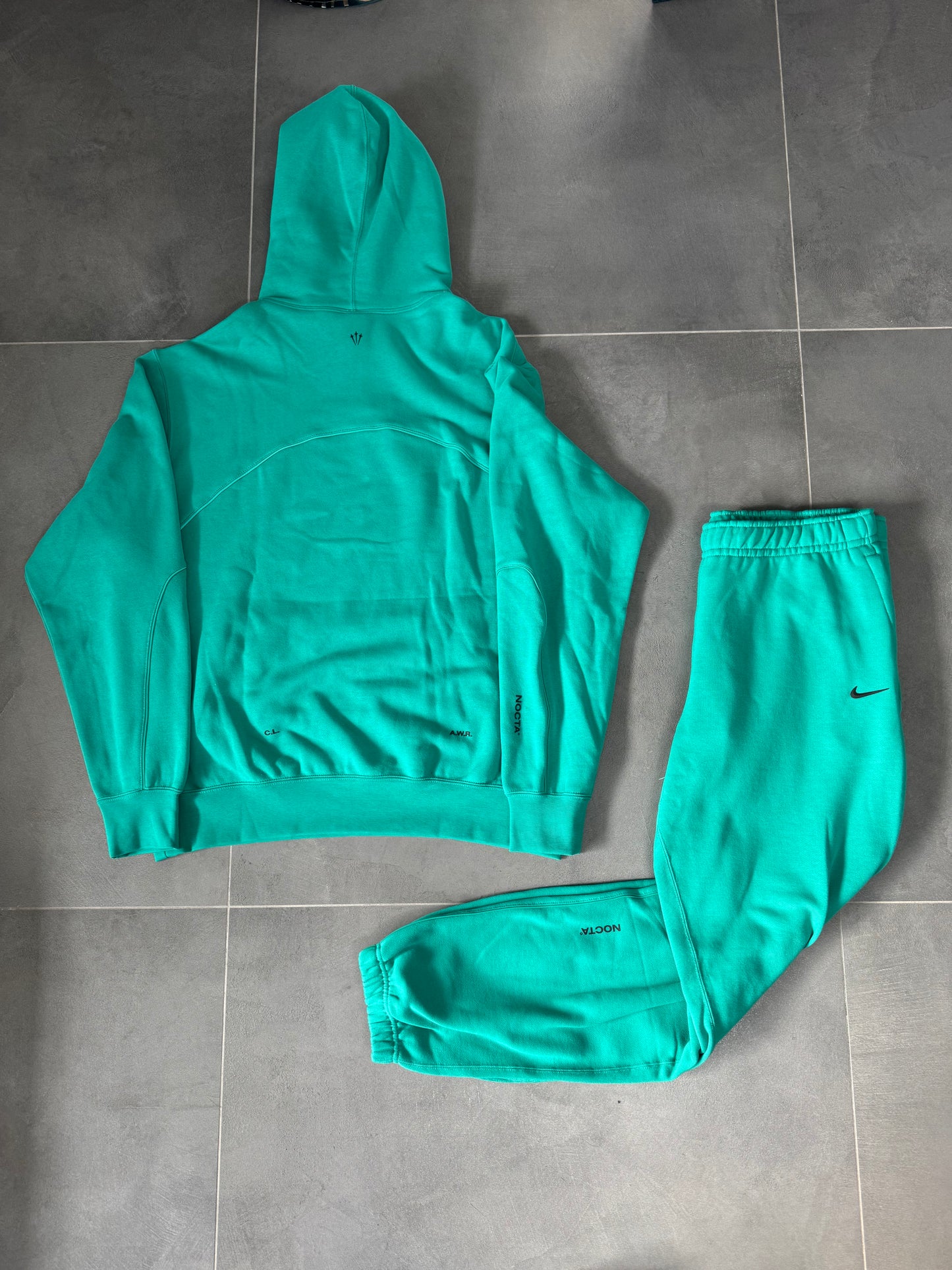 nike nocta tuta completa verde