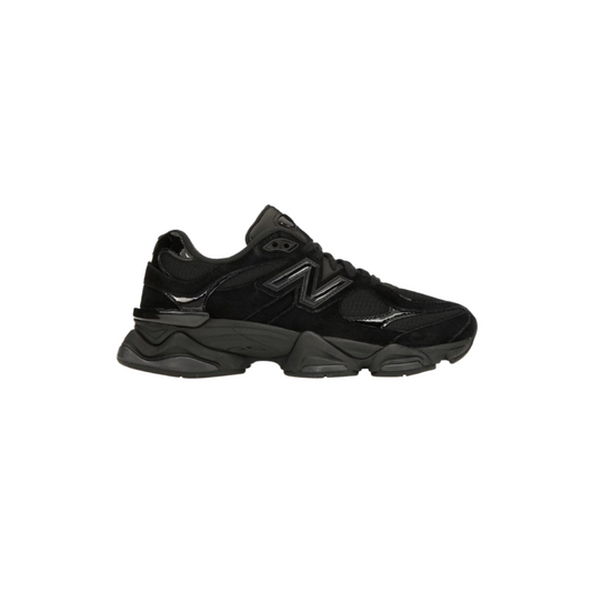 New Balance 9060 Triple Black