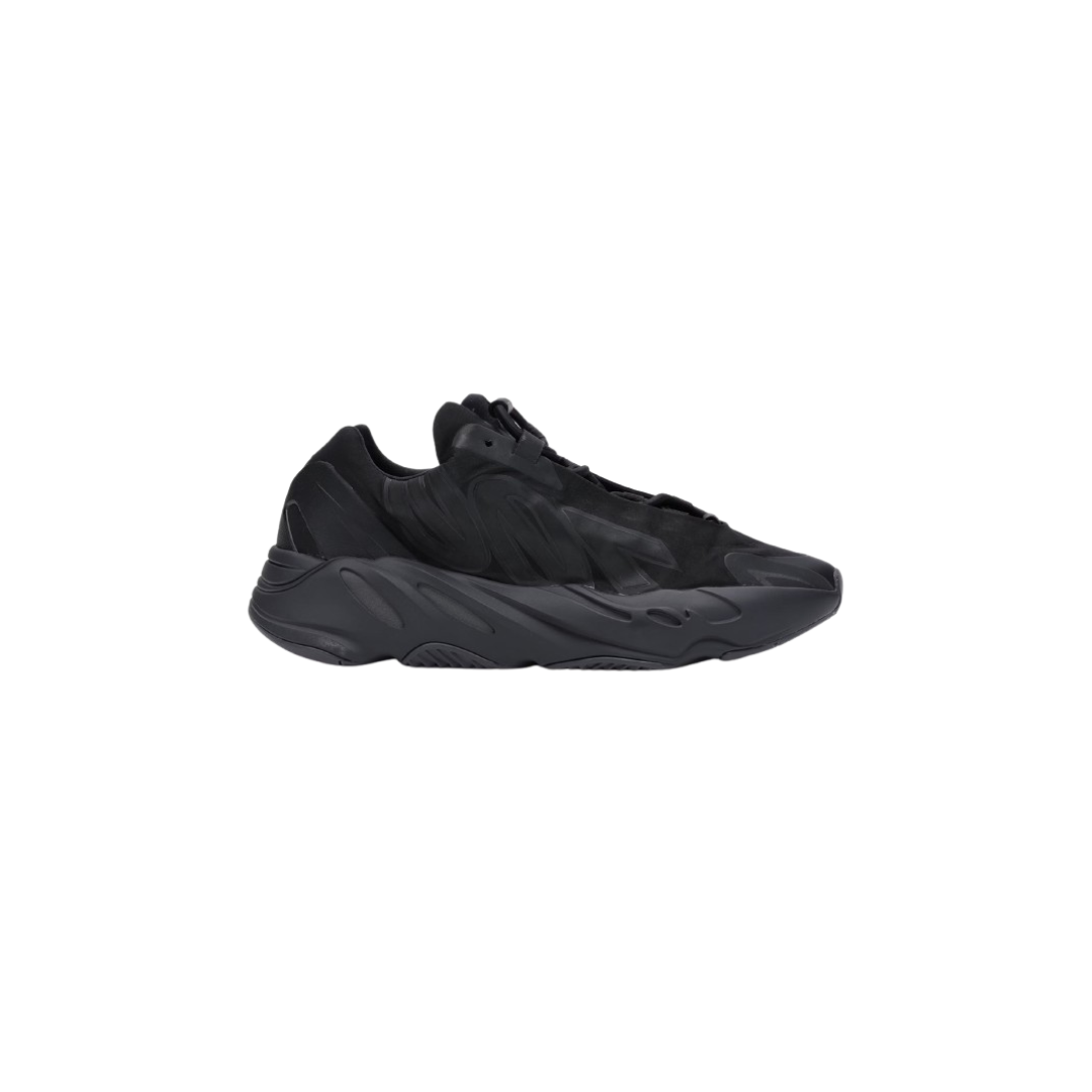 yeezy 700 mnvn